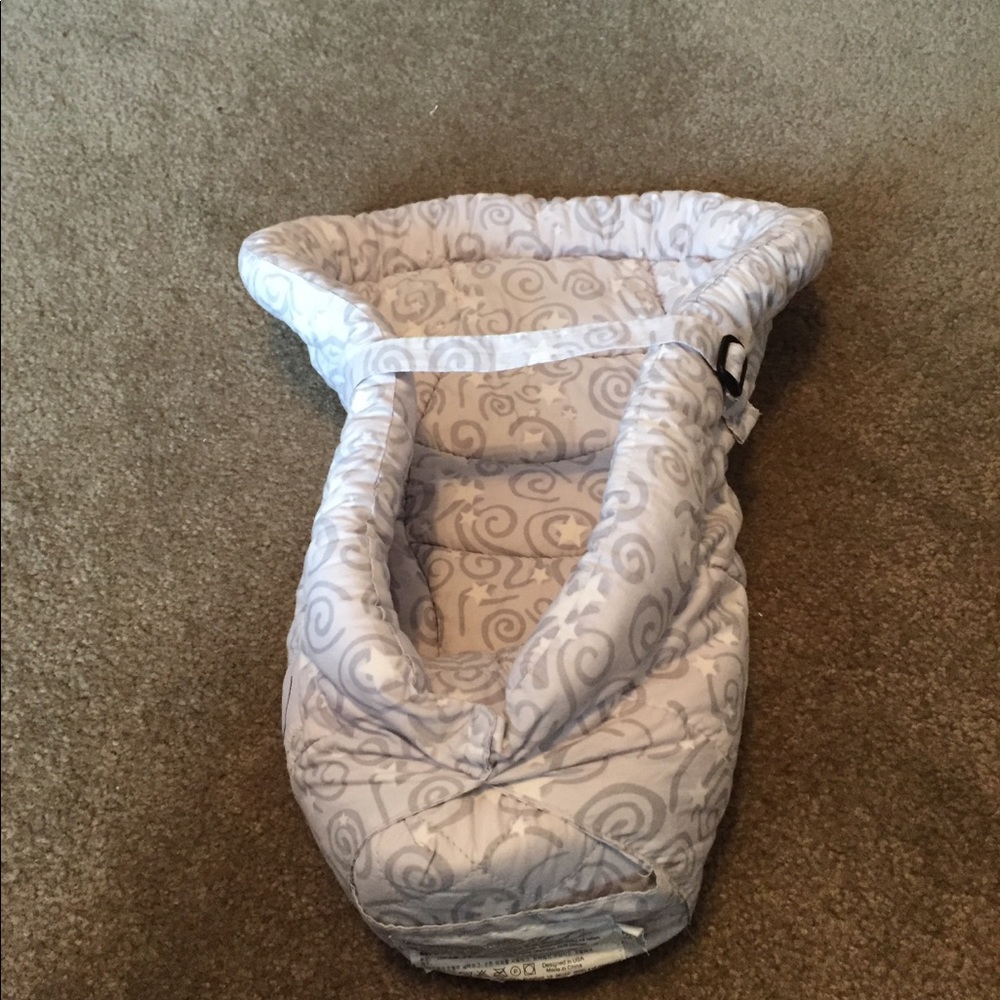 Ergo infant insert with pillow.
